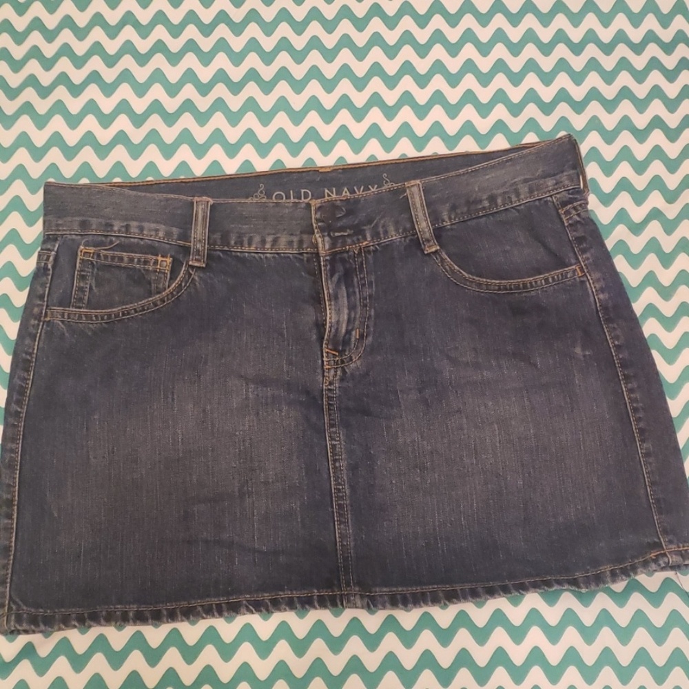Old navy denim skirt